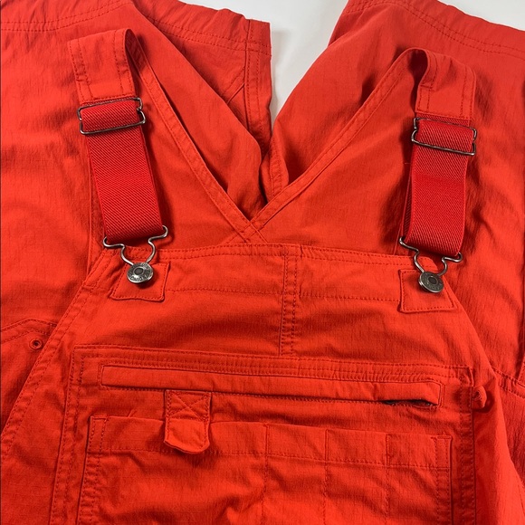 Duluth Heirloom Overalls Lightweight Gardening Shorts in Red Sz M - Picture 11 of 12